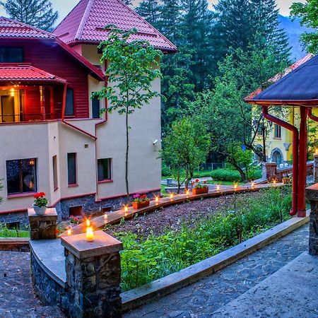 Pensiunea Boema Sinaia Ngoại thất bức ảnh